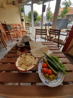  at Taratoer in Leiden