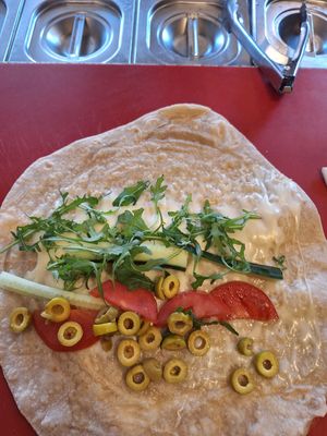 Now at Taratoer 
Vegan Cheese Mankoushe! 😍🔥💜 at Taratoer in Leiden