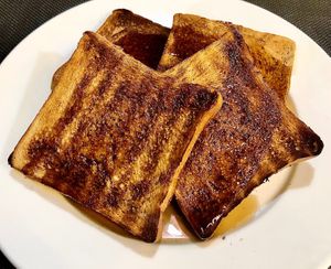 Toast and maple syrup at Food Souk Restaurant in Dubai