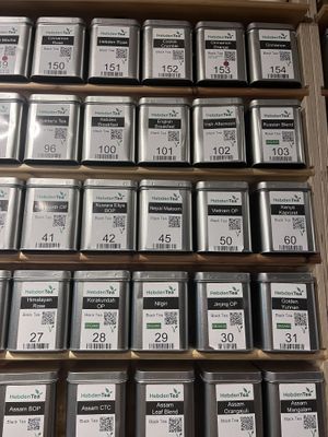 Clealry labelled tea flavours  at Hebden Tea in York