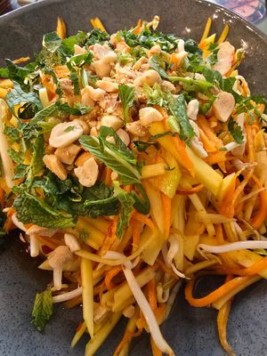 Papaya Salad at Metta Vegan in Warsaw