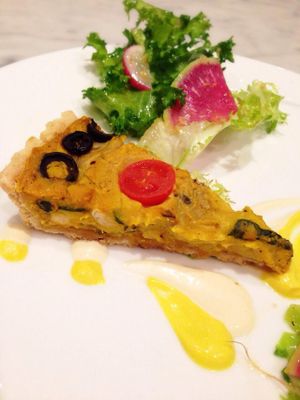 G&V special creamy vege quiche at G and V in Tokyo