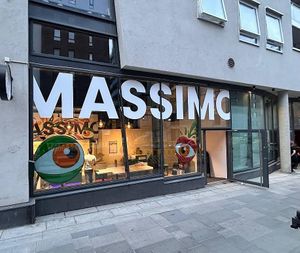 Massimo outside at Massimo Pizza Løren in Oslo