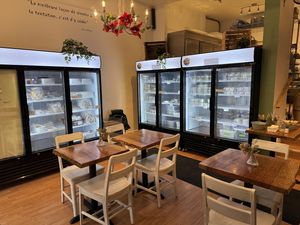 Produits surgelés   at Chez Hansel et Gretel in Quebec