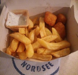 "Plant Based Vish & Chips" at Nordsee - Berlin Gesundbrunnen-Center in Berlin