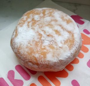 "Bavarian Vegan" at Dunkin' - Badstrasse in Berlin