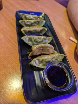 Gyozas verduras y fideos at Ramen Shifu in Mallorca
