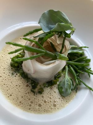 Youngs turnips, samphire and reduce kombucha vinegar sauce at Bouchéry in Uccle