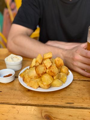 Fried potatoes  at A Mano Gin & Burgers in Vina Del Mar