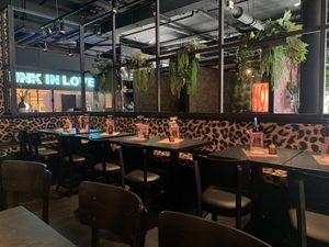 Gastraum  at Burgerheart in Monheim Am Rhein