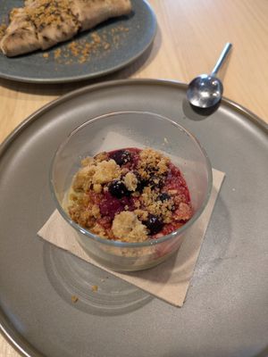 Pistacho crumble at Domo in Barcelona