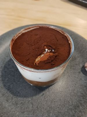 Tiramisú 🫶 at Domo in Barcelona
