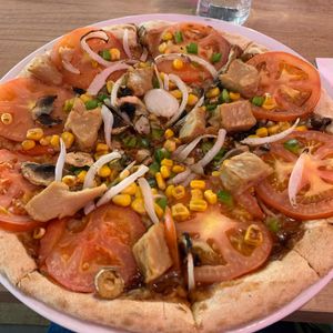 Vegan BBQ Pizza (14,95€) at Redbar 24h in Vilanova I La Geltru