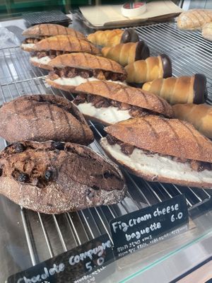 Looking good  at URT 유알티 in Seoul