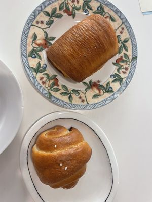 Both stunning! Go here  at URT 유알티 in Seoul