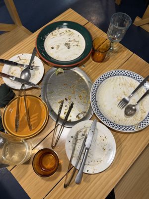 Foods are all gone so quickly. So yum  at URT 유알티 in Seoul