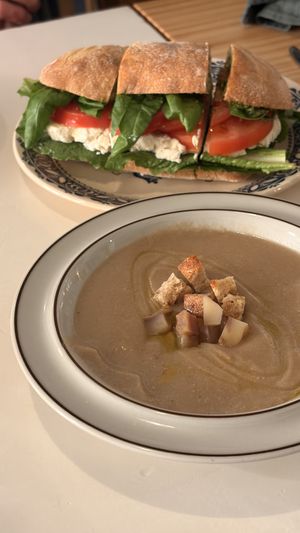   at URT 유알티 in Seoul