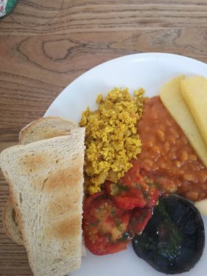 Vegan breakfast at The Almond Tree in Brighton