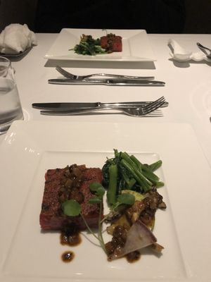 Pan fried carrot and beets cake with vxo sauce, wok sautéed seasonal vegetables at Cantonese en Ken Takase in Tokyo