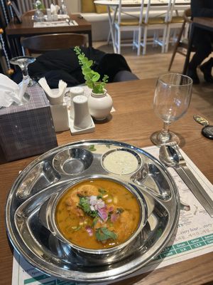 Sambar Vada with coconut chutneyy  at Saravanaa Bhavan in Seoul