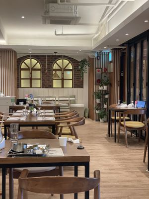 Hall   at Saravanaa Bhavan in Seoul