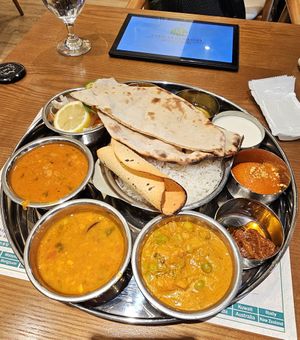  at Saravanaa Bhavan in Seoul