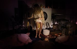 Sound bath with Andrea at OASIS 28 in Chartres