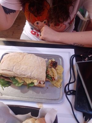 Ciabatas vegetarianas at La Vereda in Buenos Aires