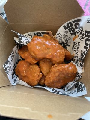 buffalo wingalings   at Odd Burger in Vancouver