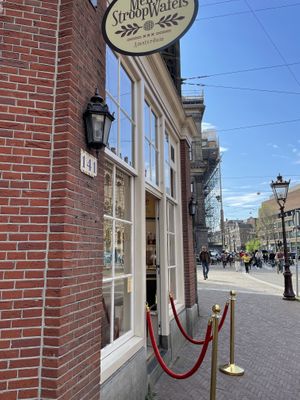 Outside  at Melly's StroopWafels in Amsterdam