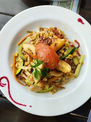 Vegan Andian Wok at VIRACOCHA in Salta