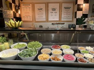 Build-your-own bar at Green Up Salad Bar in Lausanne