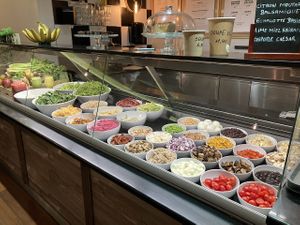 Build-your-own bar at Green Up Salad Bar in Lausanne