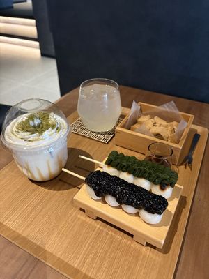   at cafe SHU in Beppu