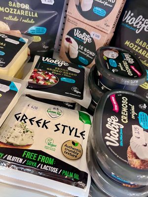 Vegan cheeses at Centro Dietético Astur - Plaza America in Oviedo