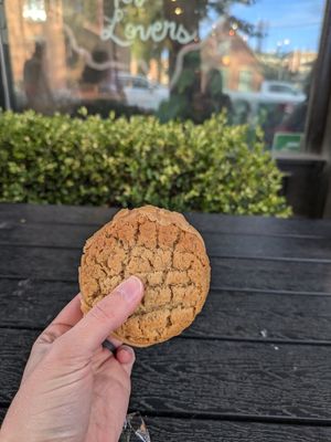 Peanut butter sandwich cookie at Stauf's Coffee Roasters in Columbus