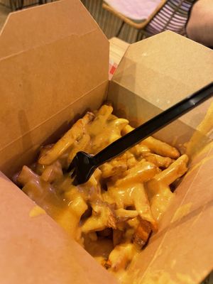 Cheddar fries   at Green Farmer's in Amsterdam