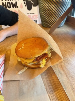 Smash truffle burger  at Green Farmer's in Amsterdam