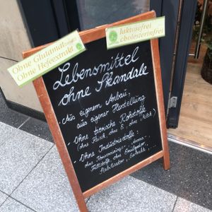 ";food without scandals"; at Lebe Gesund in Mannheim