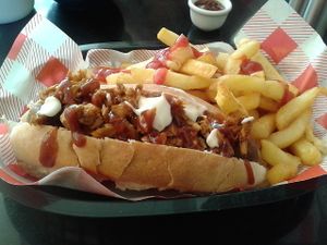 Pulled P dog and chips at Jumping Bean in Durham