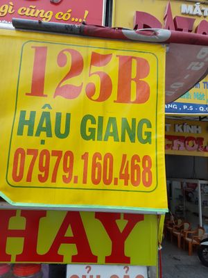 Address and phone number at Quán Chay in Ho Chi Minh City