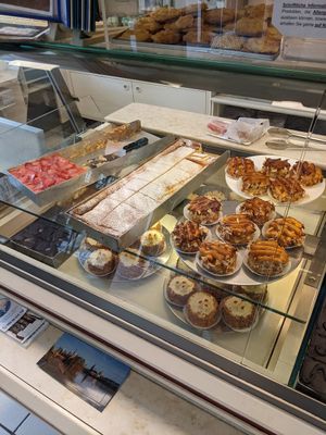 inside at Bäcker Kahl in Frankfurt