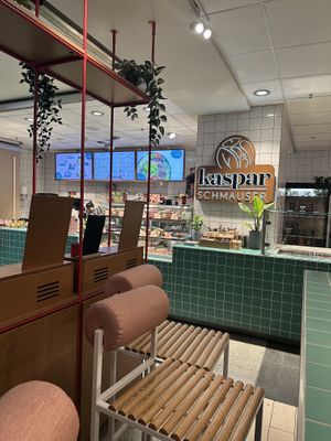   at Kaspar Schmauser  in Berlin