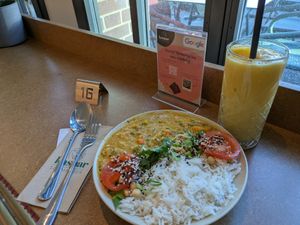 Sweet potato peanut curry with mango smoothie (which didn't taste like mango, mostly of banana) at Kaspar Schmauser  in Berlin