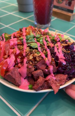 Steak bowl mit planted Steak   at Kaspar Schmauser  in Berlin