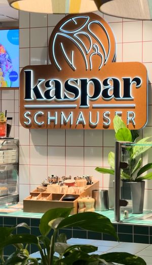  at Kaspar Schmauser  in Berlin