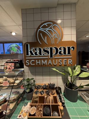   at Kaspar Schmauser  in Berlin