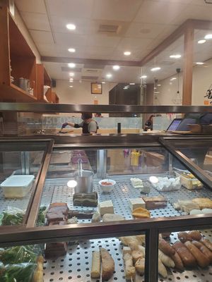  at Shandingfeng Vegetarian Restaurant - Lingya - 善鼎豐素食館 苓雅店 in Kaohsiung