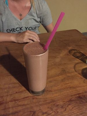 chocolate cashew smoothie   at Organic House Salute in Kyoto