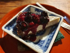 Berry cake at Organic House Salute in Kyoto
